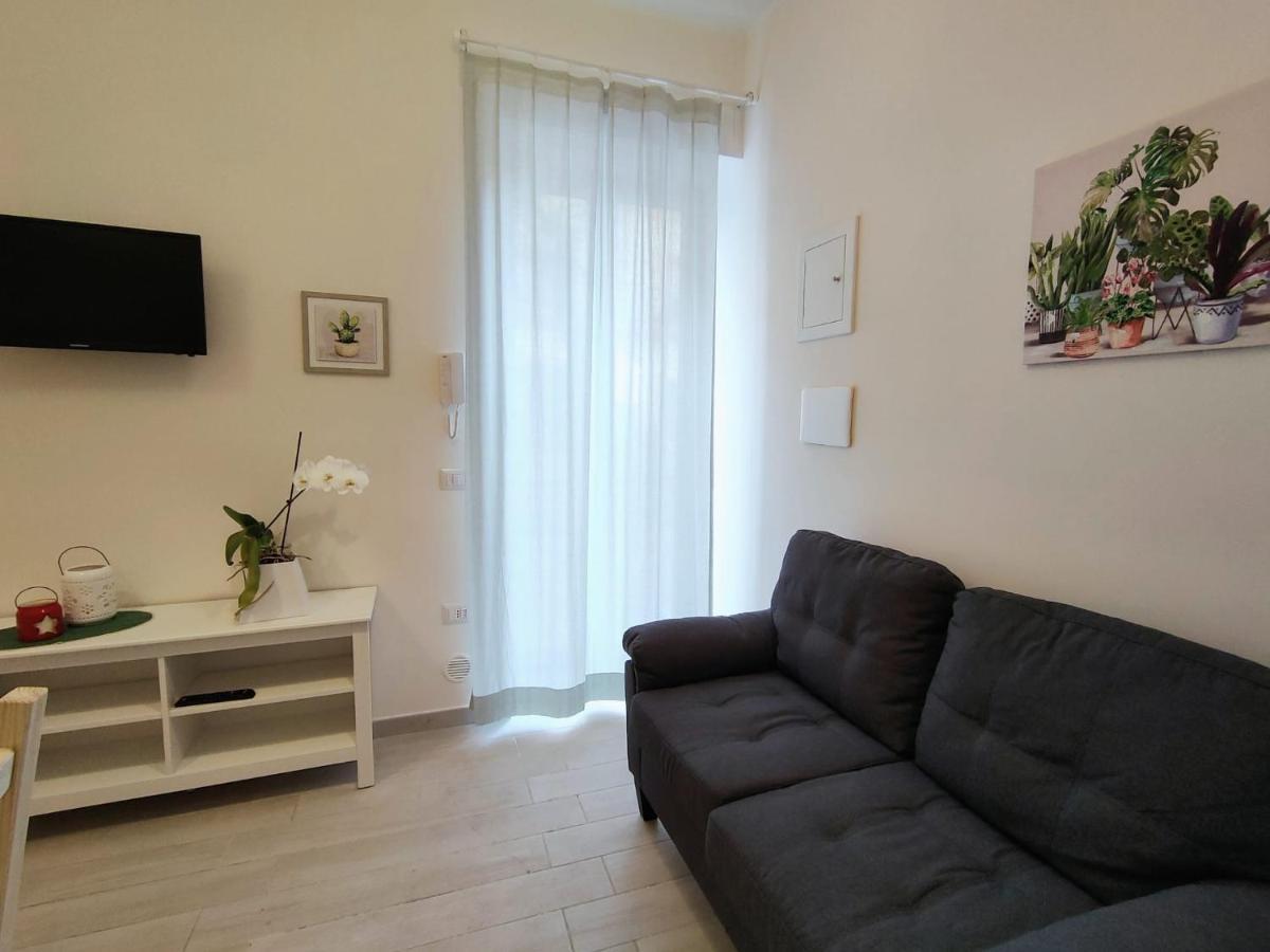 Botteghelle Home Casalnuovo Di Napoli Exteriör bild
